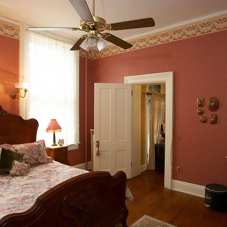 Vrooman Mansion Bloomington Zimmer foto